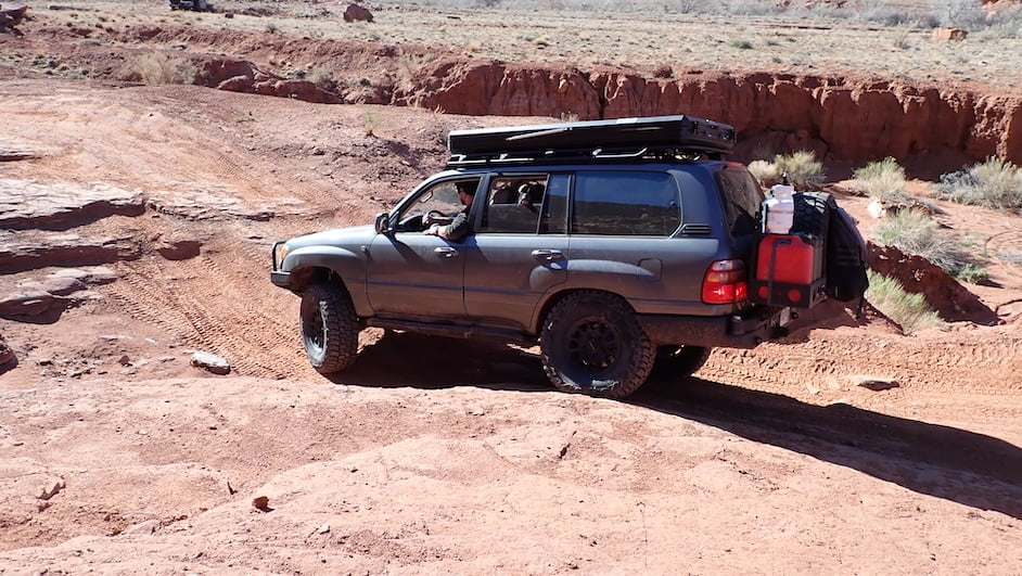 Toyota Landcruiser 100 Series 4x4 and Overlanding